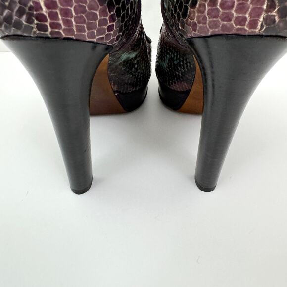 Donald J. Pliner Womens Platform Peep Toe Heels Size 7.5 Snake Print Leather - Picture 8 of 11